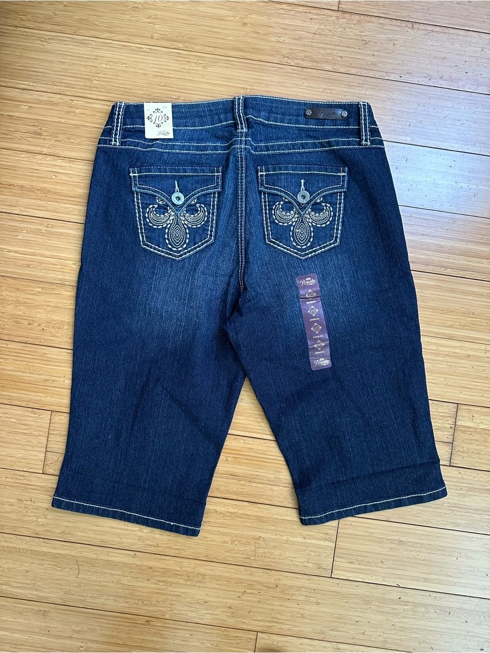 Royalty by YMI Dark Wash Embroidered Denim Bermuda Shorts Size 10